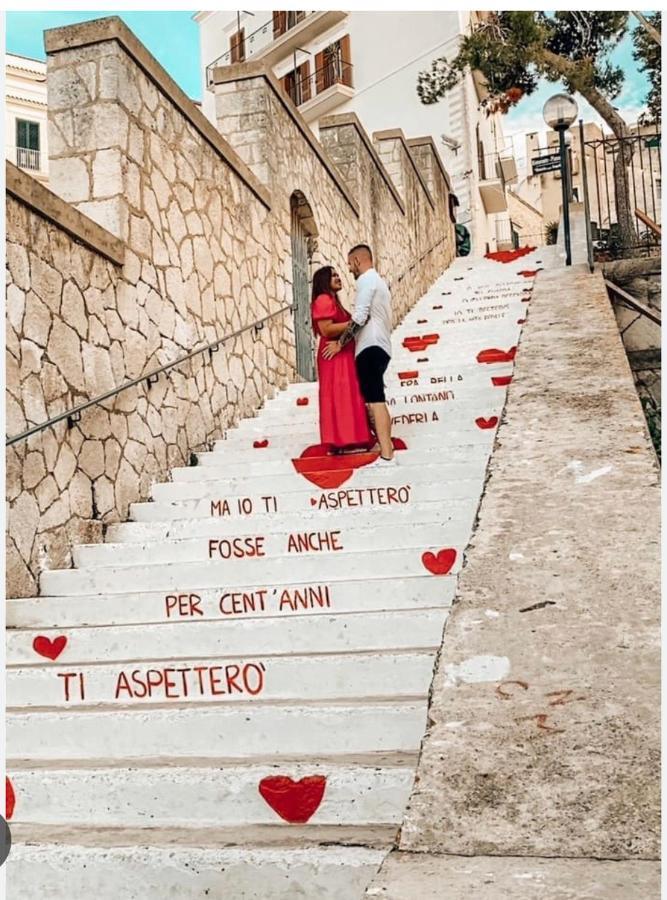 B&B Tra Le Vie Del Borgo В'єсте Екстер'єр фото